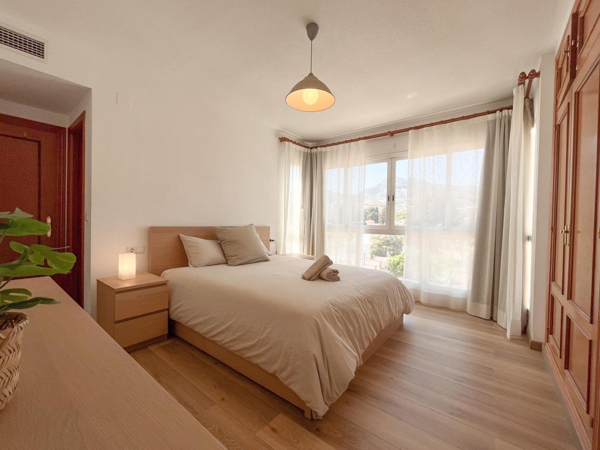 Appartement Spacieux Avec Terrasse Et Piscine 베날마데나코스타 외부 사진